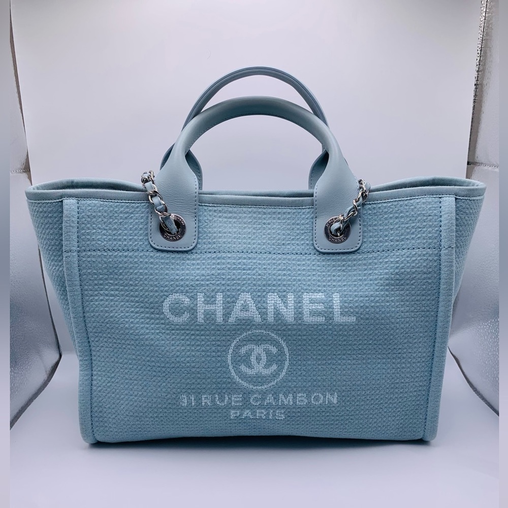 Chanel 2022 Small Deauville Tote w/ Pouch 💙 - Picture 4 of 16